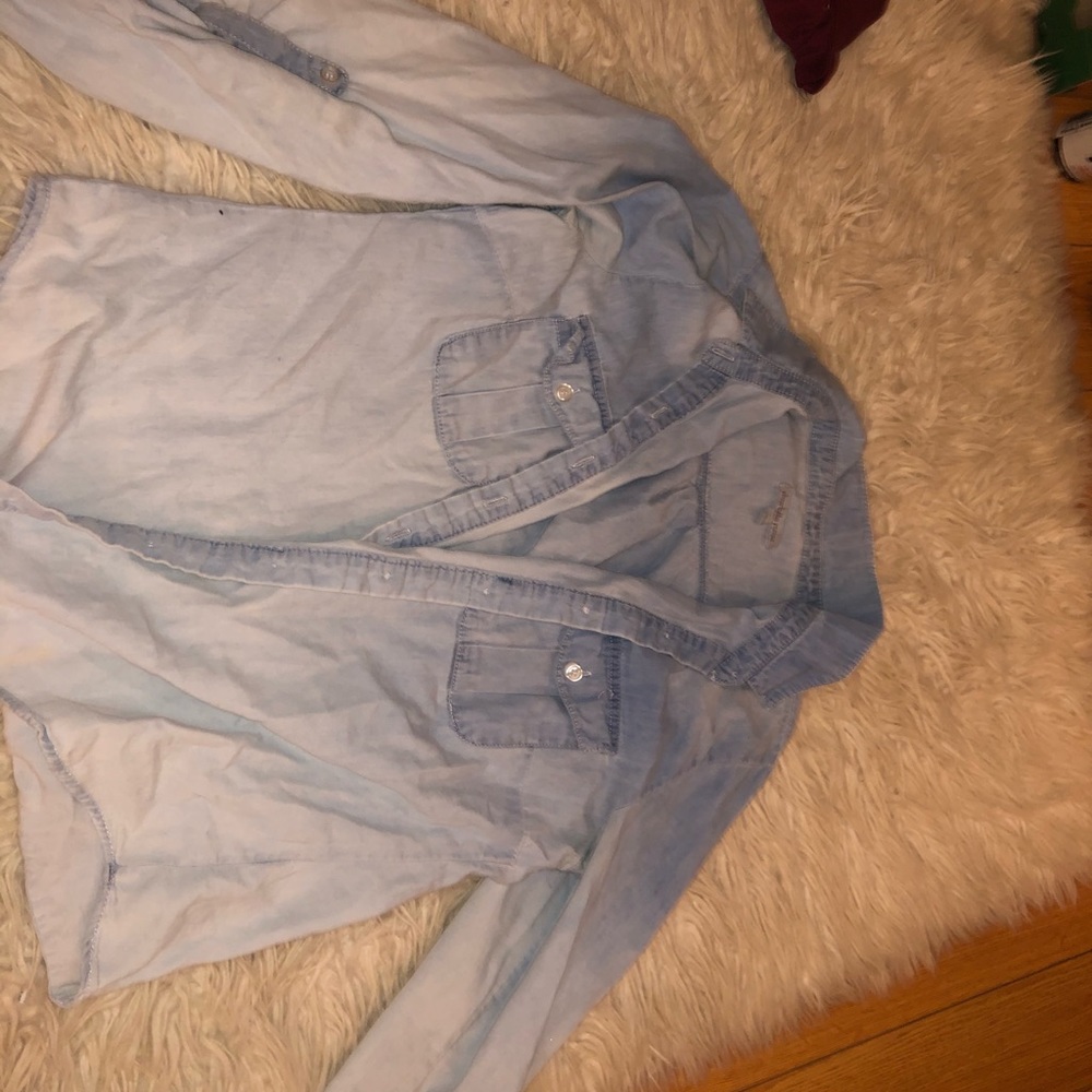 Charlotte Russe button up top